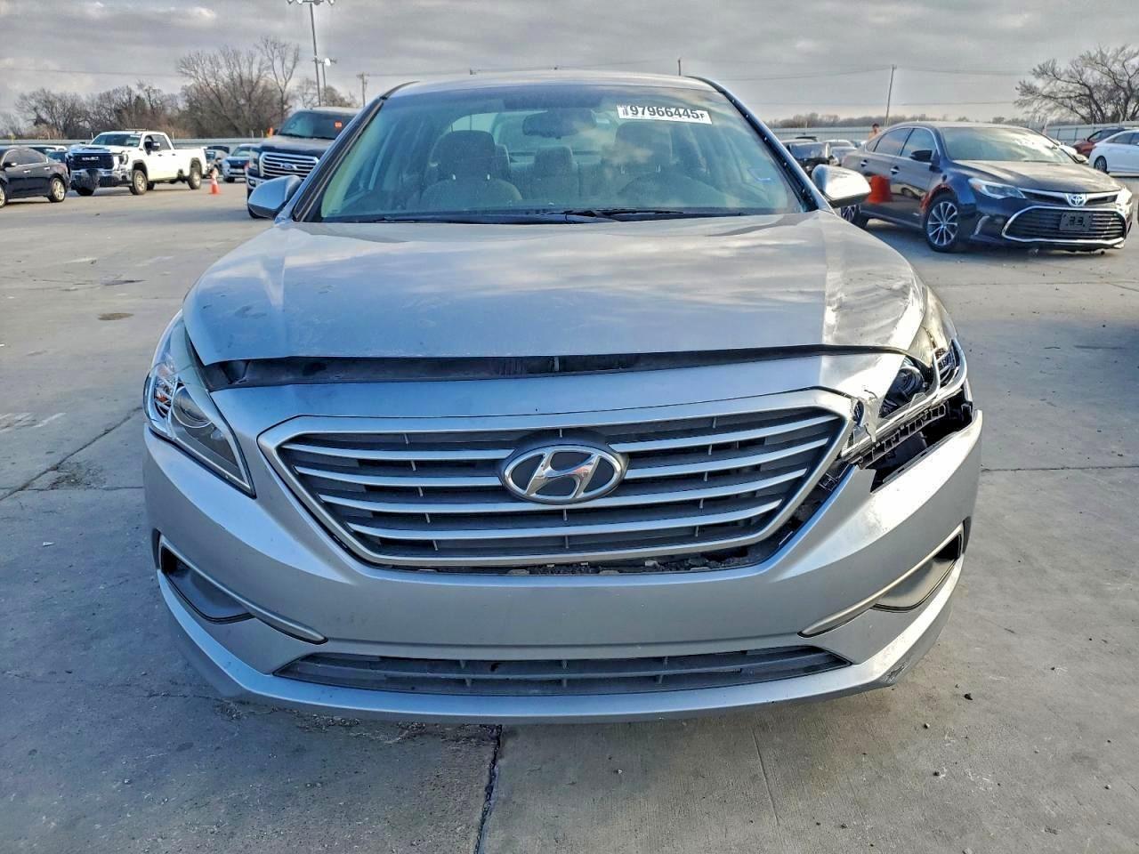 2016 HYUNDAI SONATA