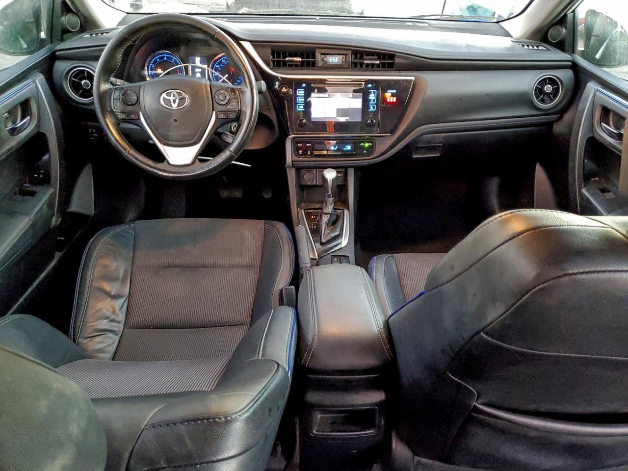 2019 TOYOTA COROLLA