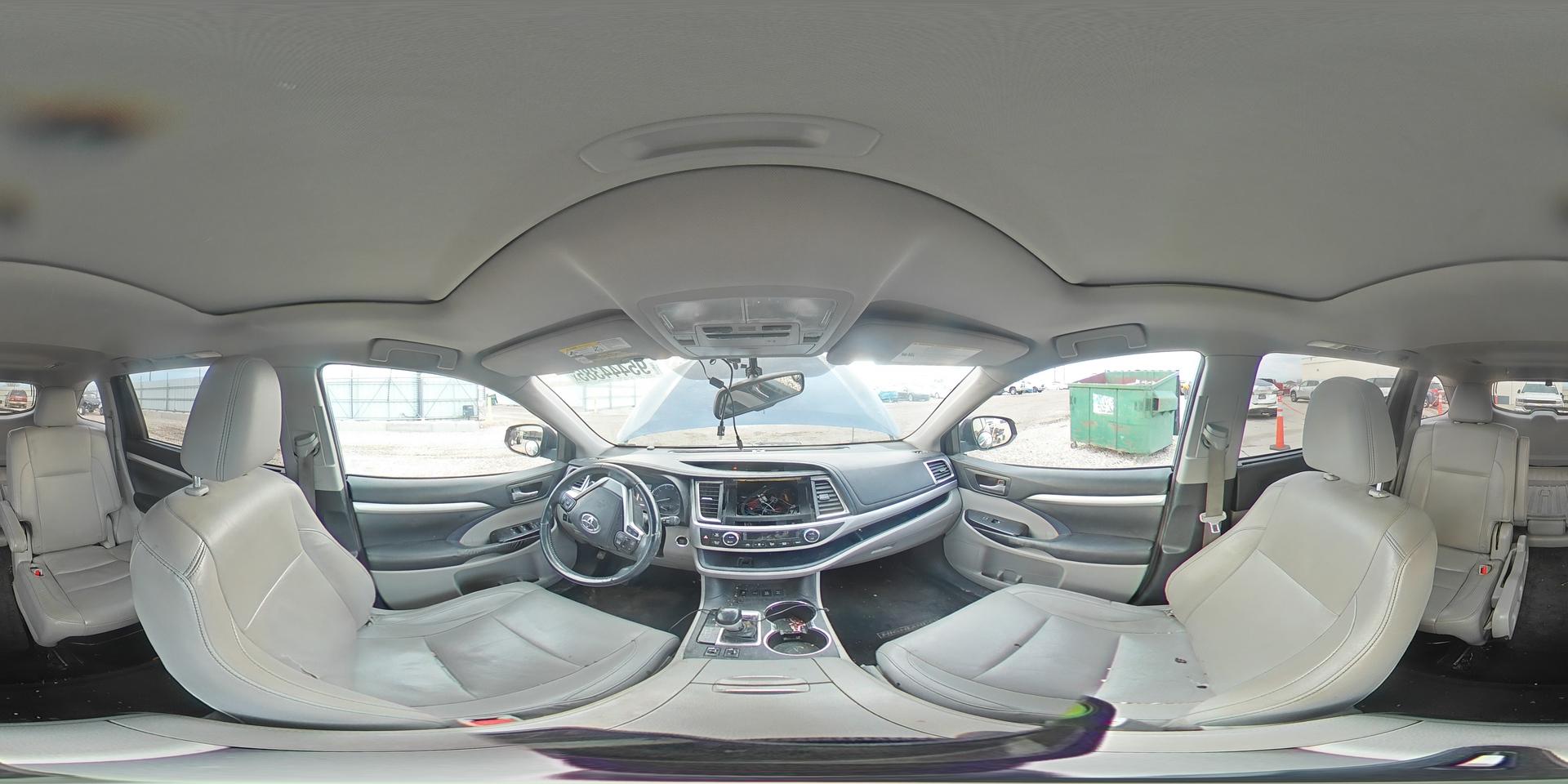 2016 TOYOTA HIGHLANDER