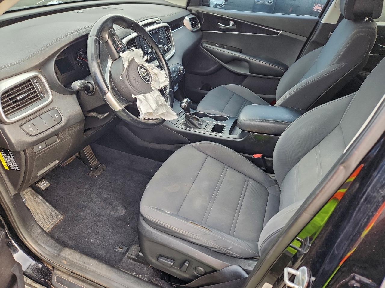 2016 KIA SORENTO