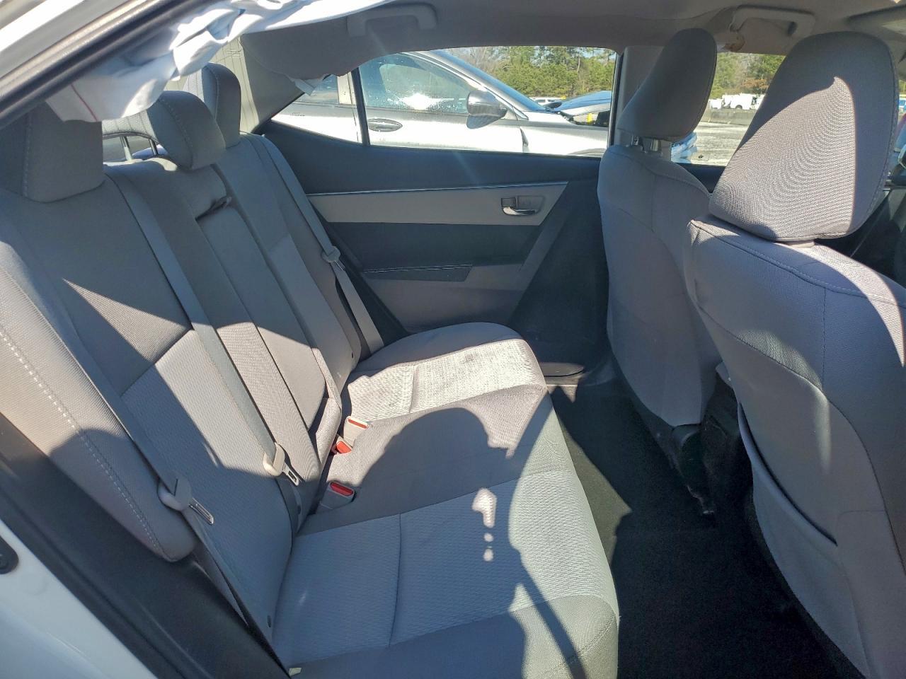 2016 TOYOTA COROLLA