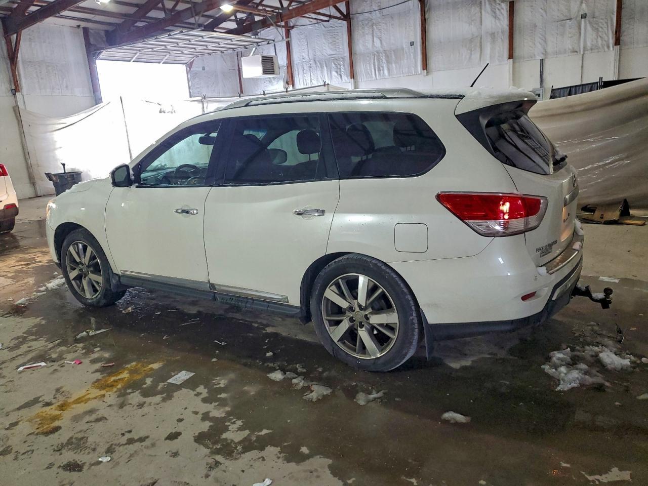 2015 NISSAN PATHFINDER
