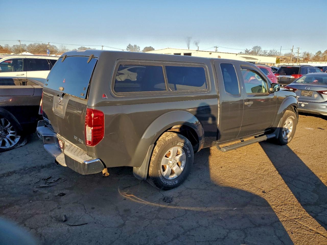 2012 NISSAN Frontier