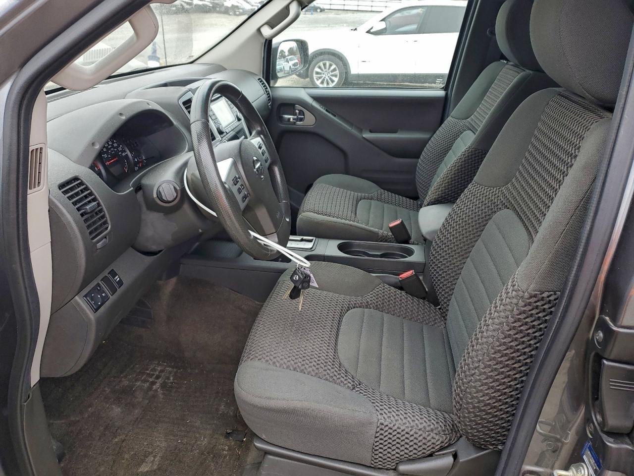 2016 NISSAN Frontier