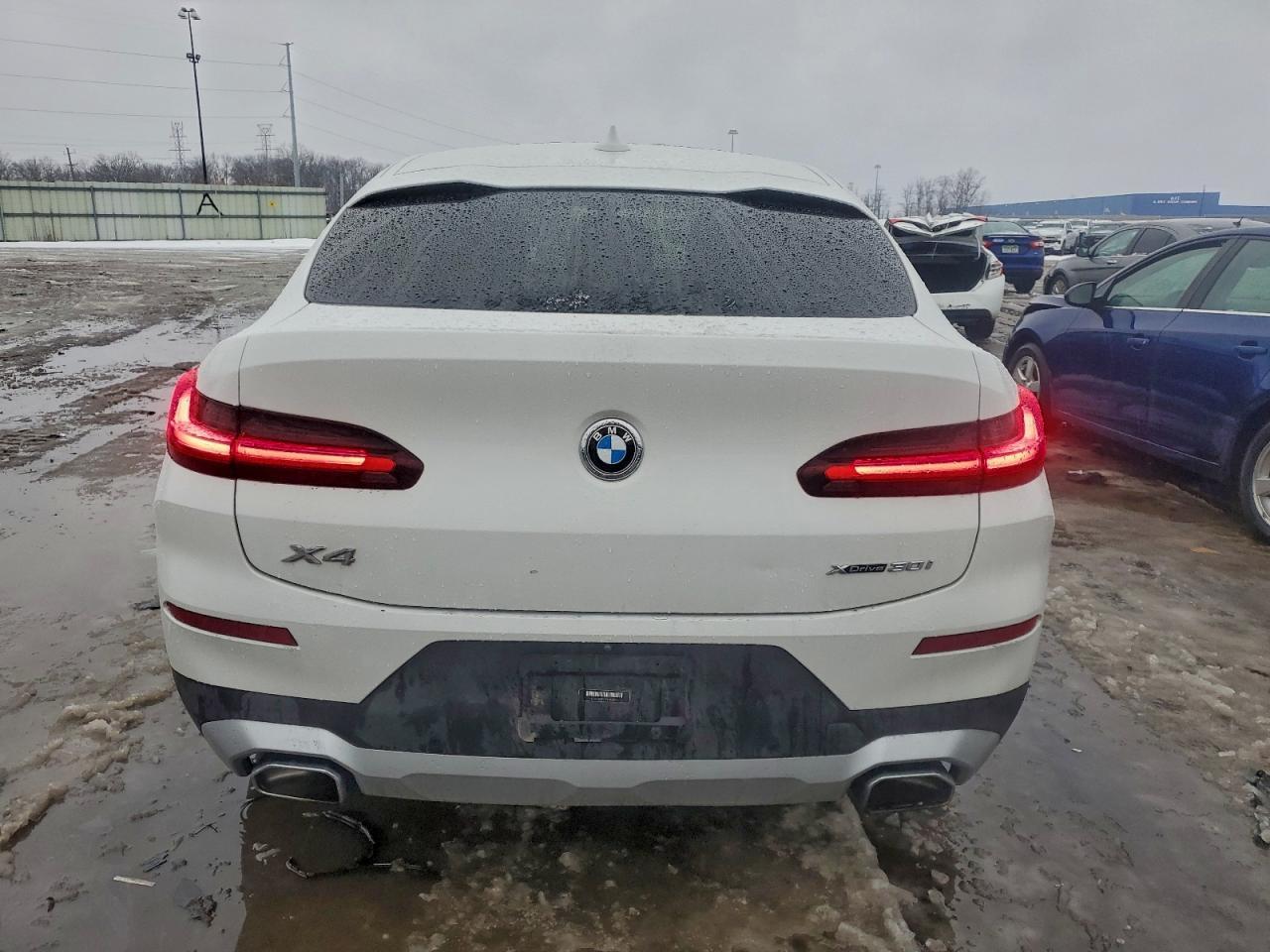 2023 BMW X4