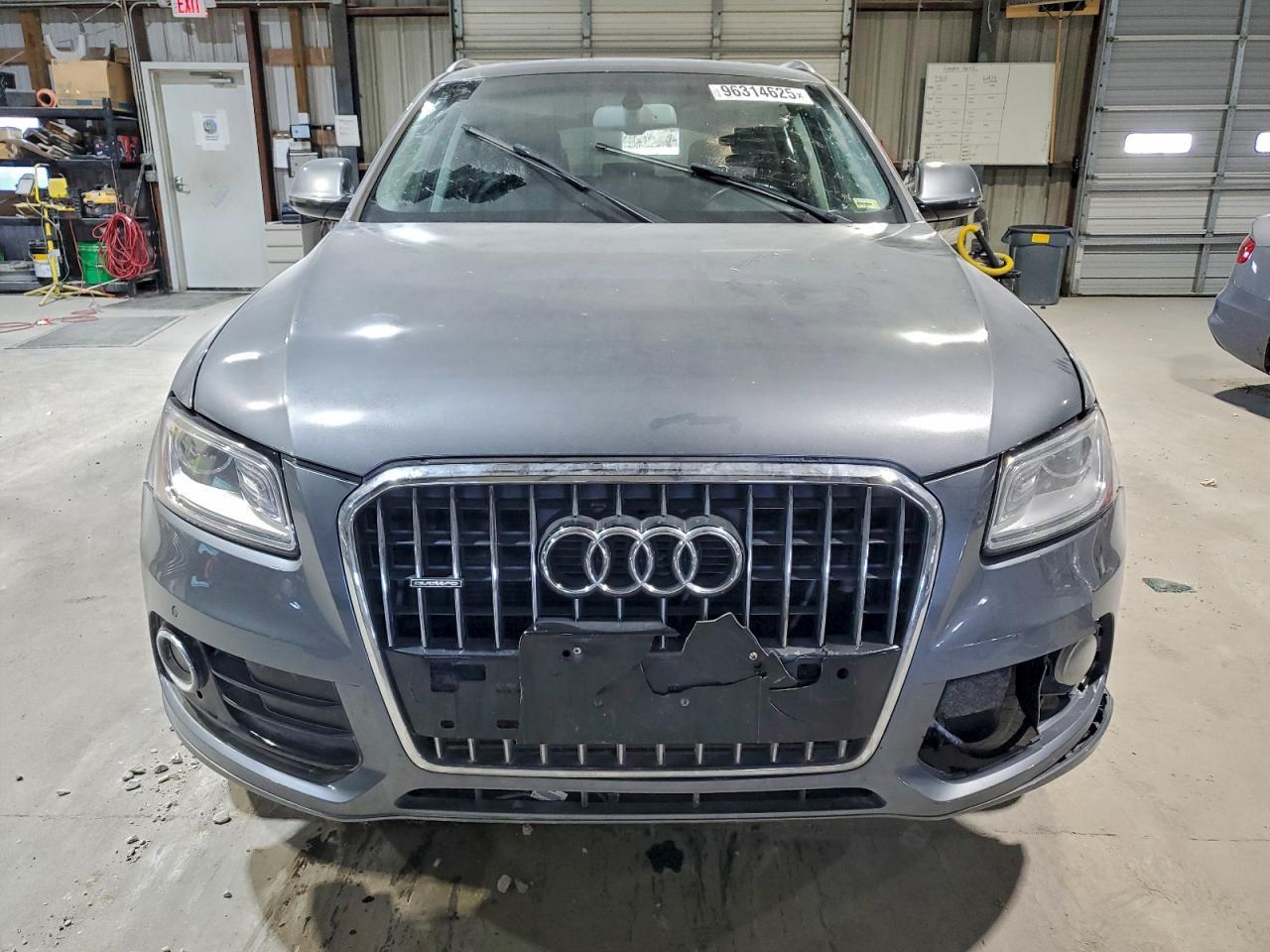 2015 AUDI Q5