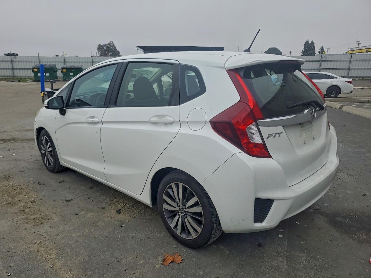 2016 HONDA FIT