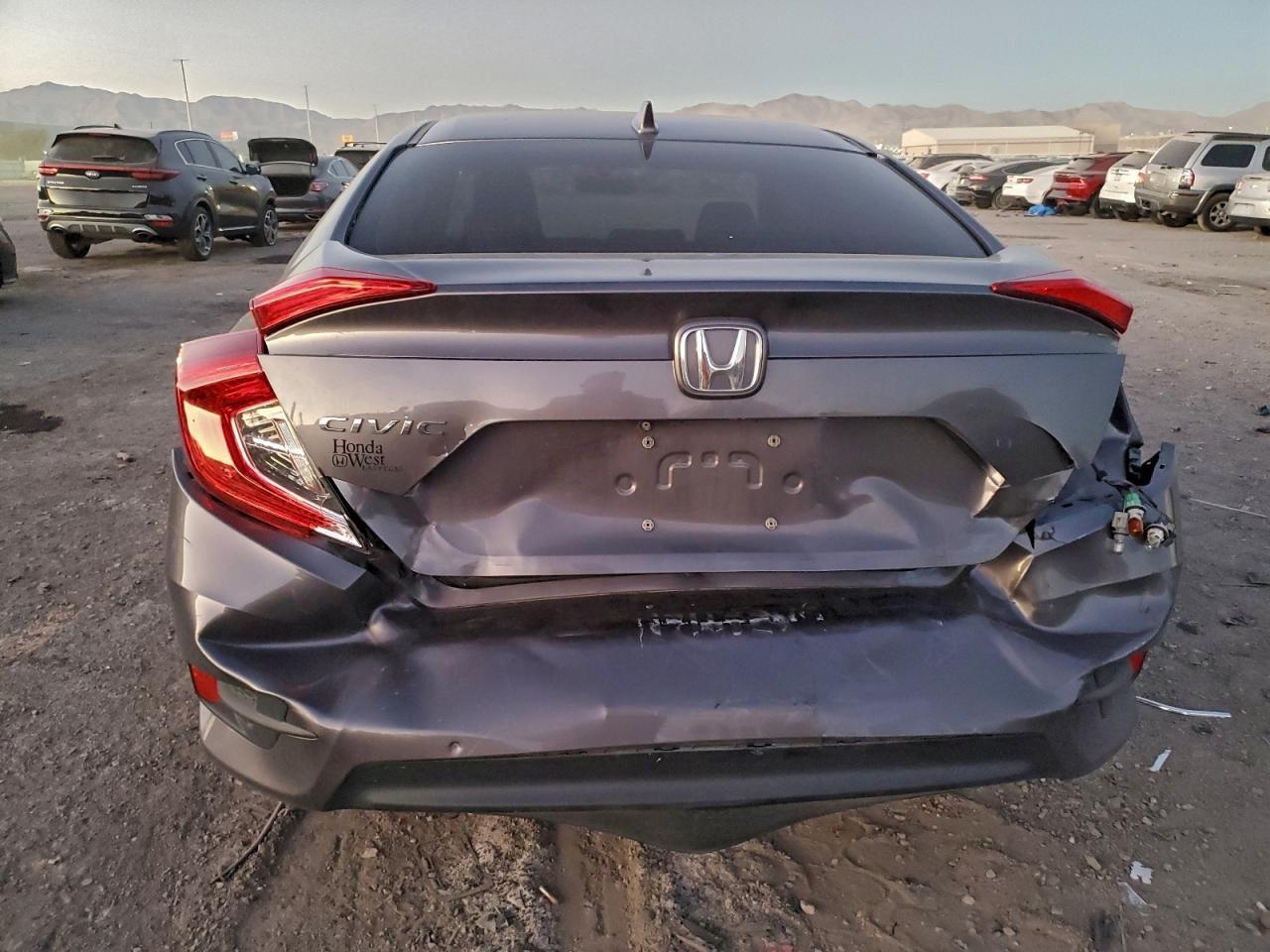 2018 HONDA CIVIC