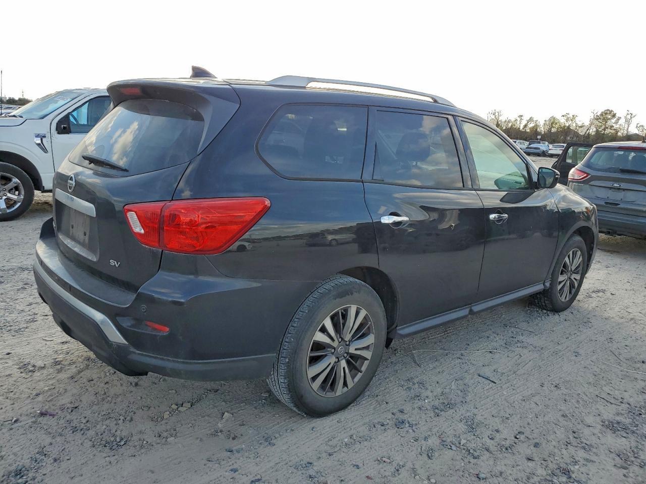 2019 NISSAN PATHFINDER