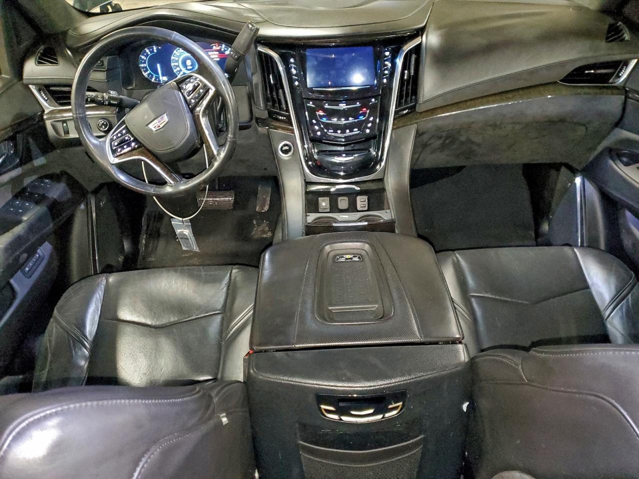 2016 CADILLAC Escalade ESV