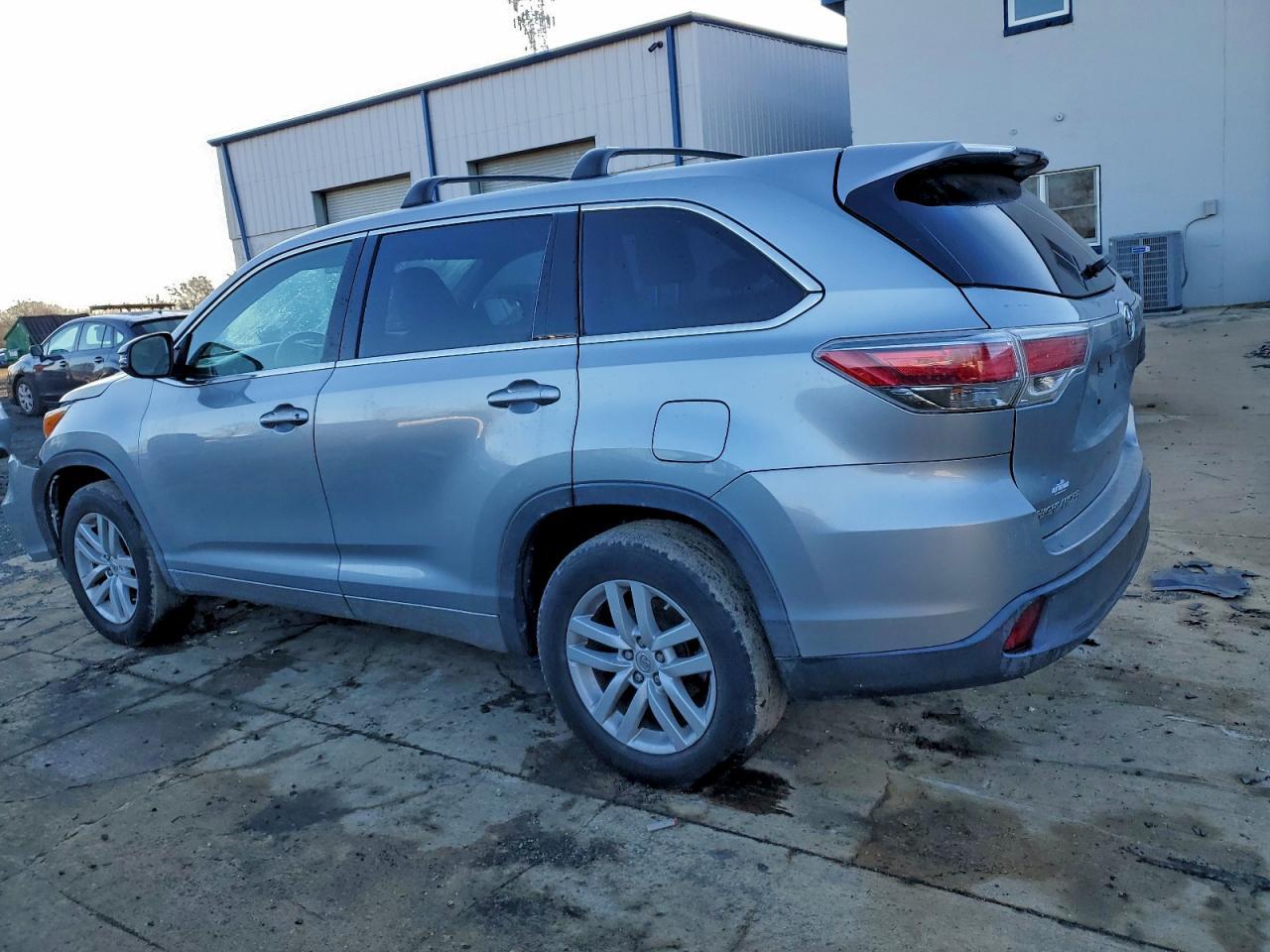 2015 TOYOTA HIGHLANDER