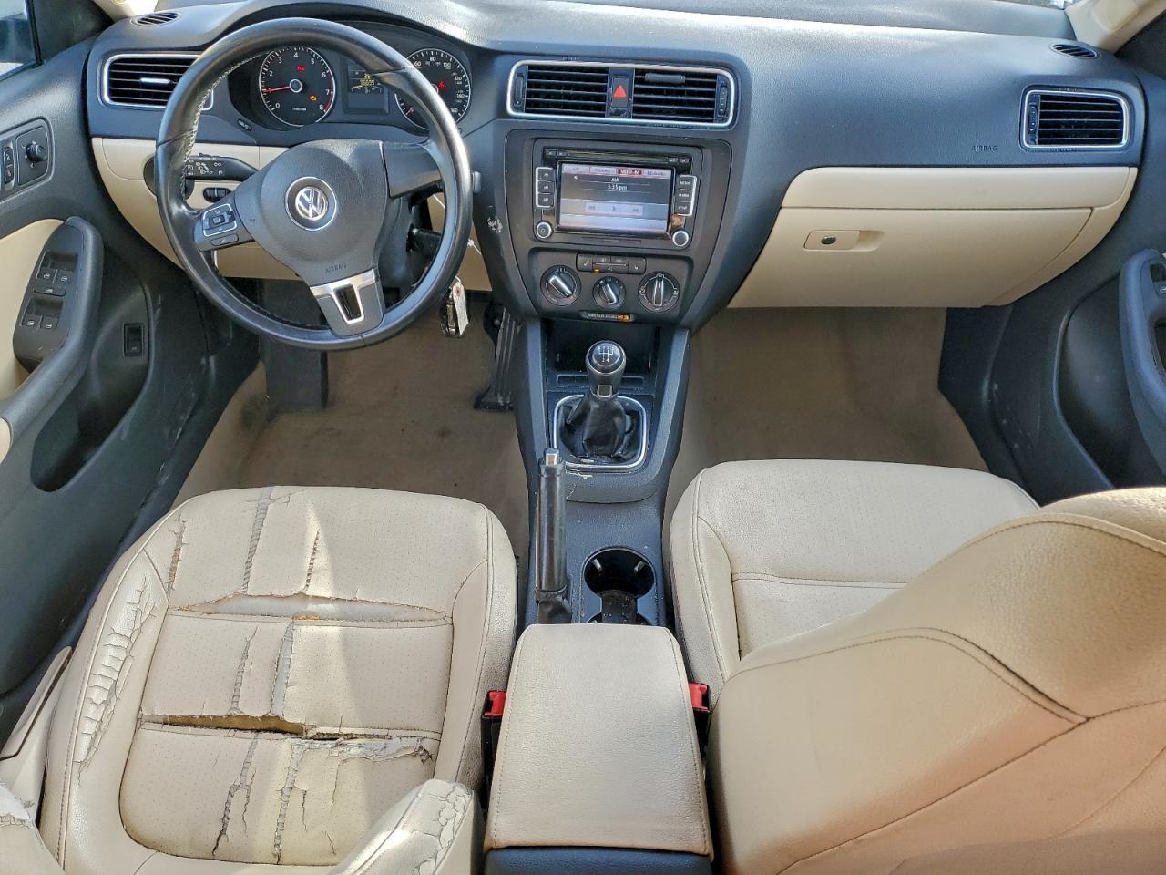 2012 VOLKSWAGEN JETTA