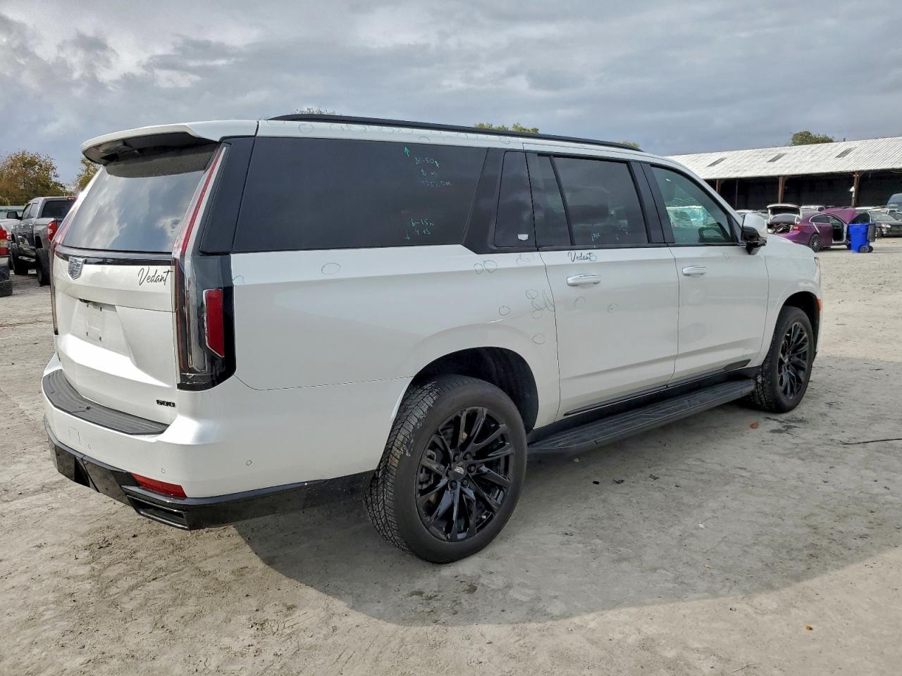 2024 CADILLAC Escalade ESV