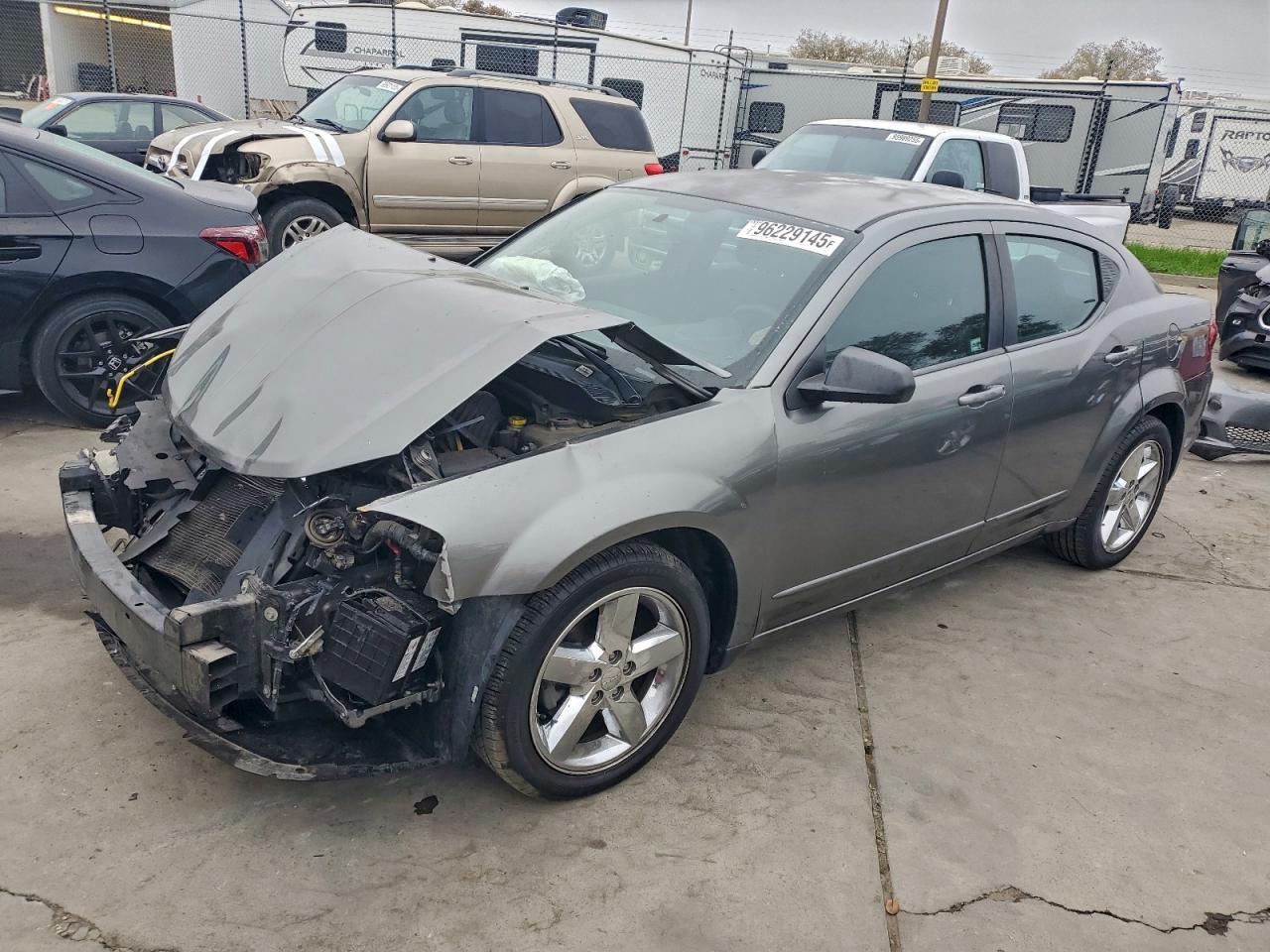 2012 DODGE Avenger
