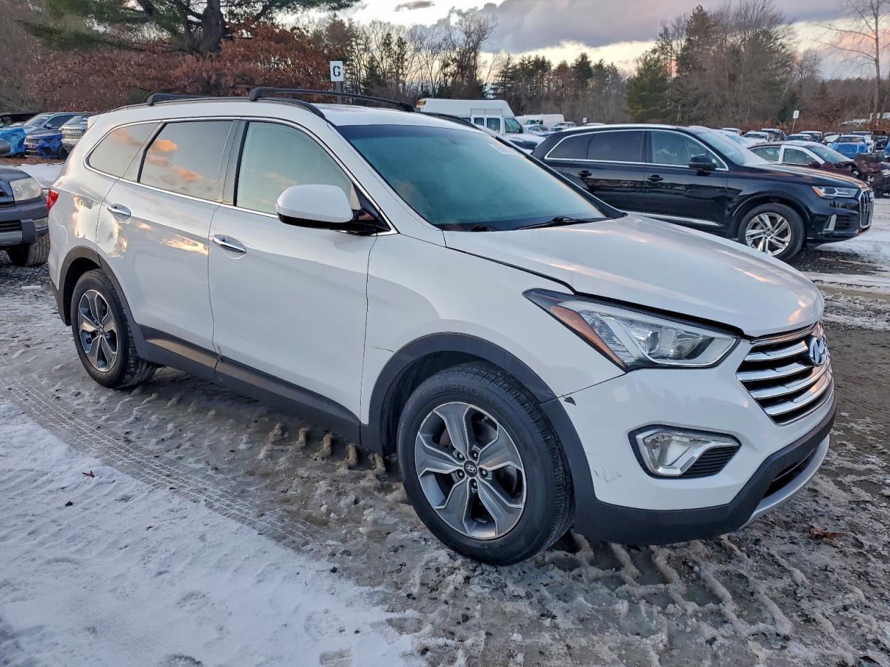 2016 HYUNDAI SANTA FE