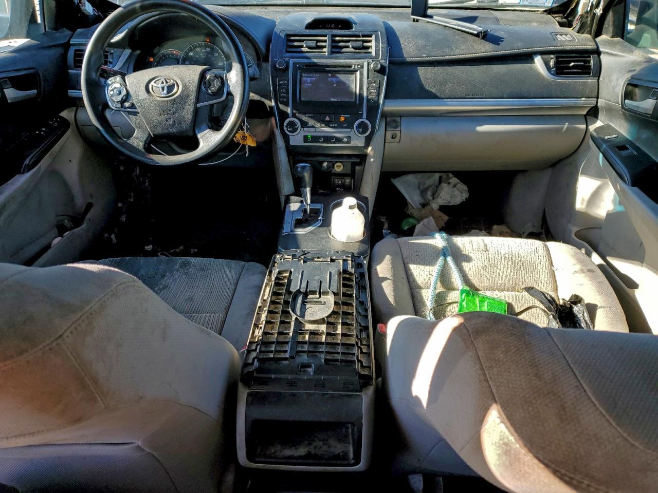 2014 TOYOTA CAMRY