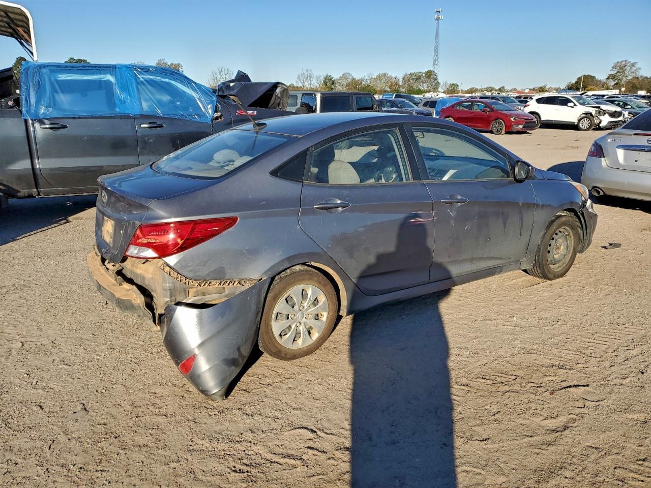 2016 HYUNDAI ACCENT