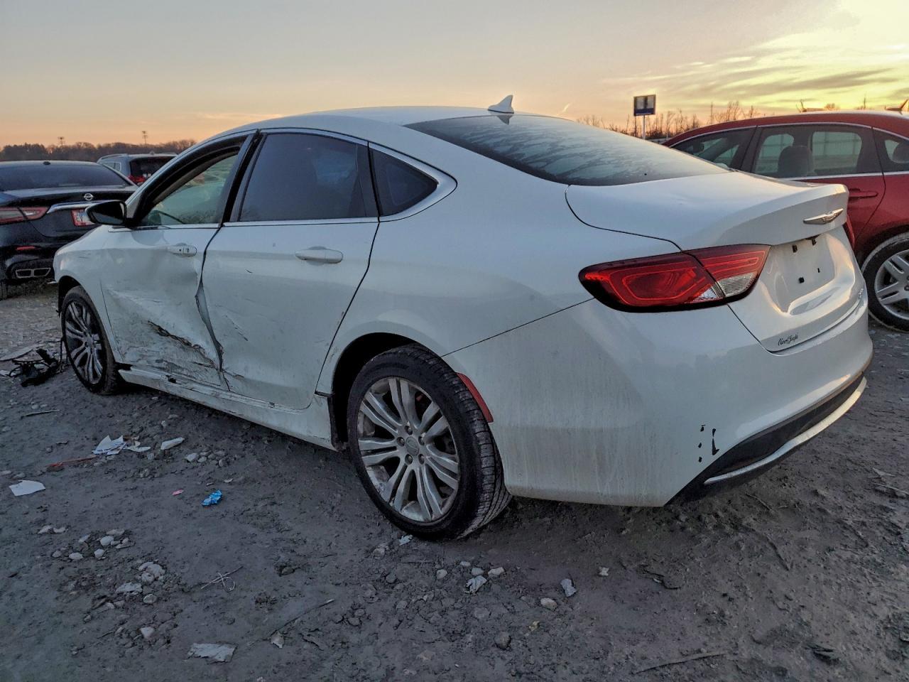 2016 CHRYSLER 200
