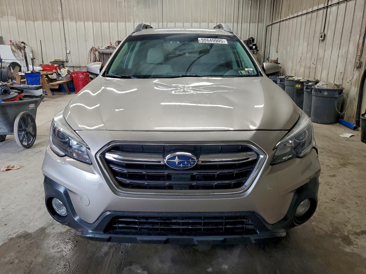 2018 SUBARU Outback