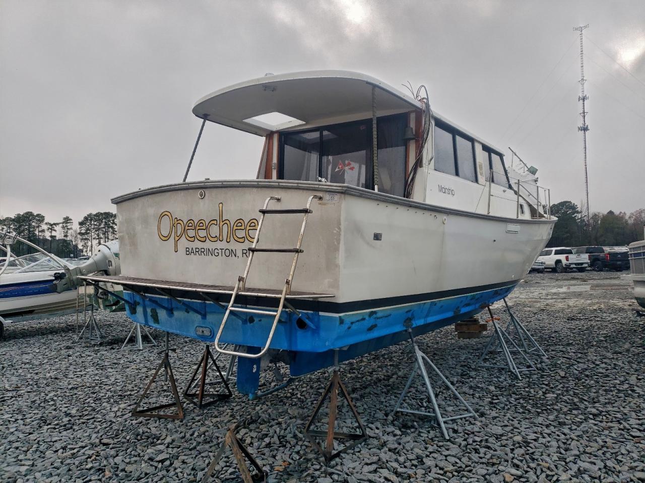 1979 Mainship Trawler