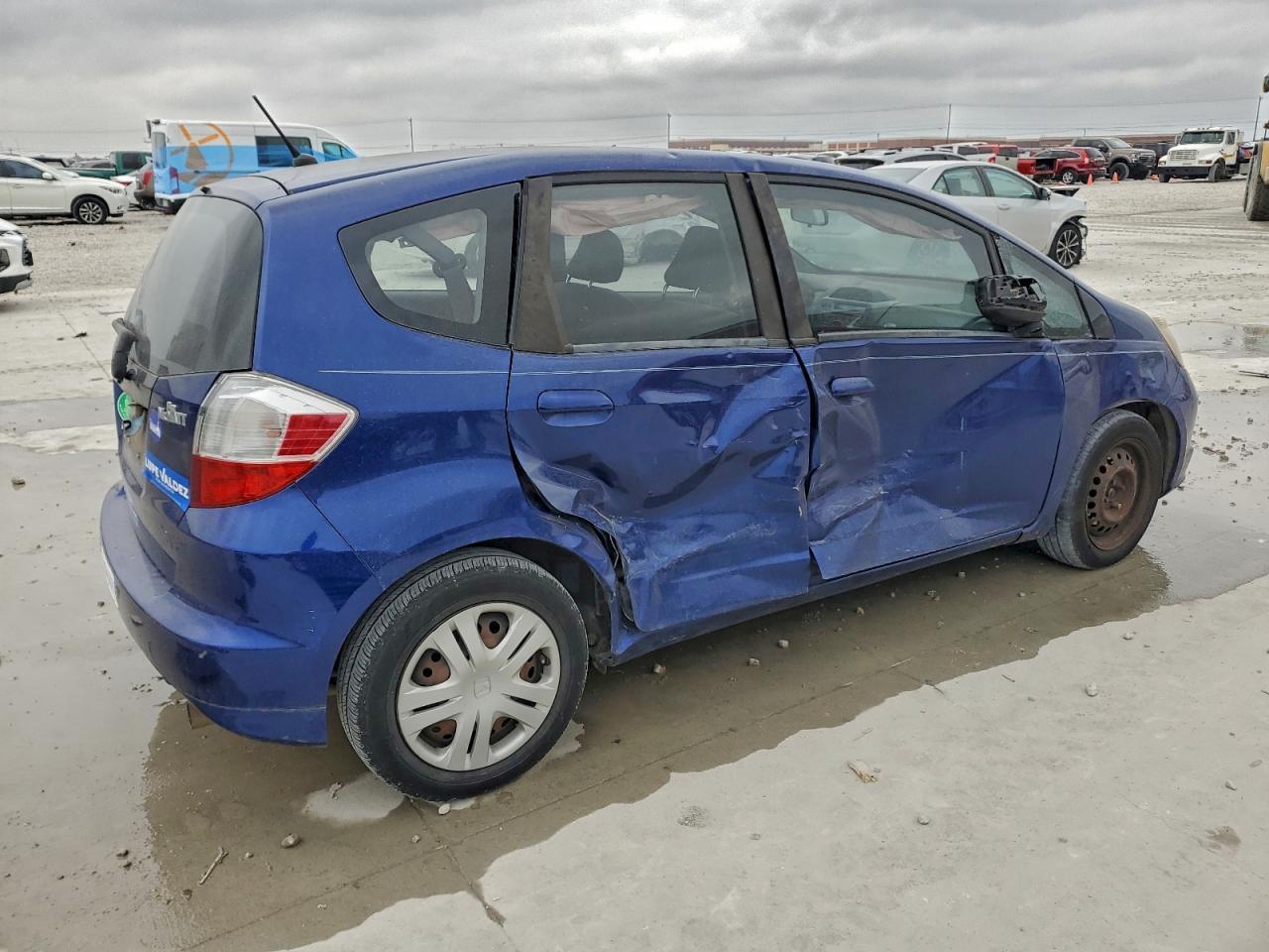 2011 HONDA FIT