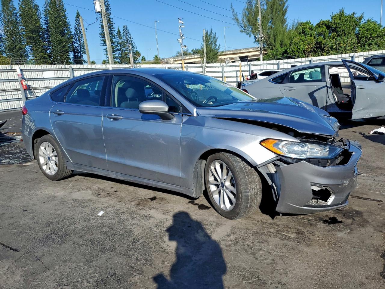 2020 FORD FUSION