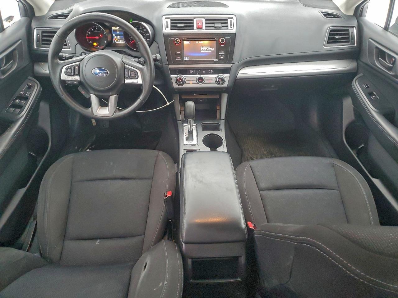 2017 SUBARU Legacy