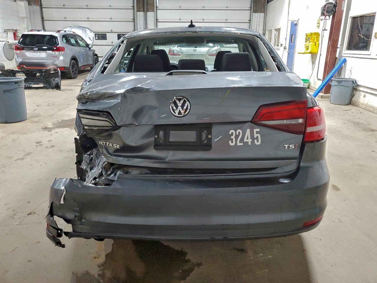 2016 VOLKSWAGEN JETTA