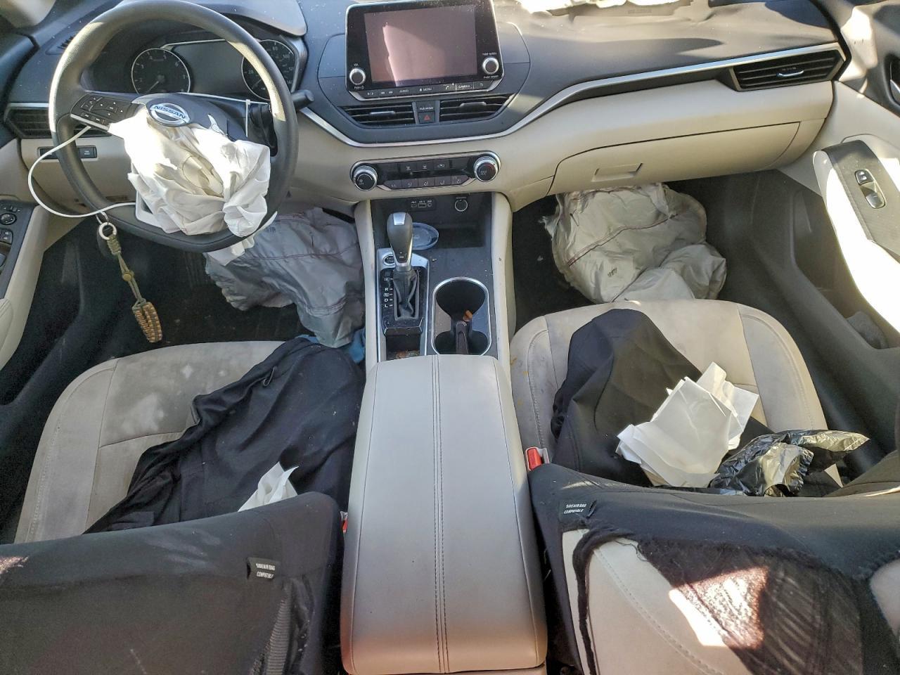 2022 NISSAN ALTIMA