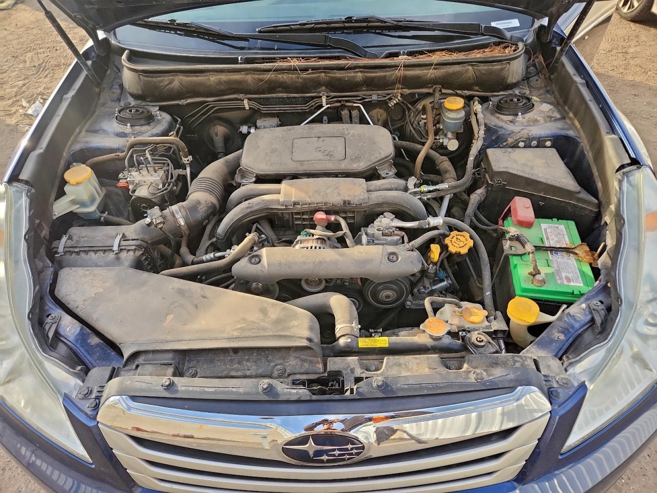 2010 SUBARU Outback