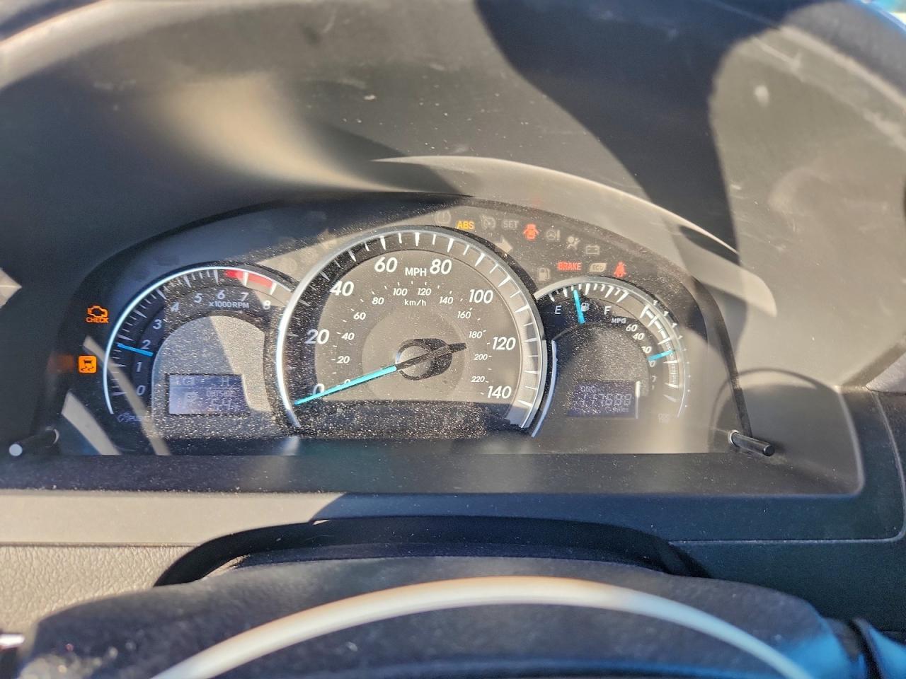 2013 TOYOTA CAMRY