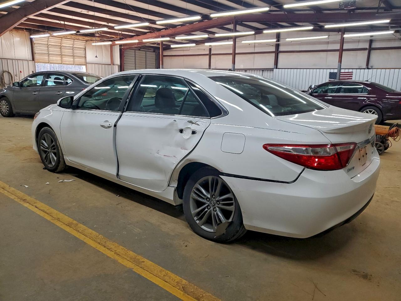 2017 TOYOTA CAMRY