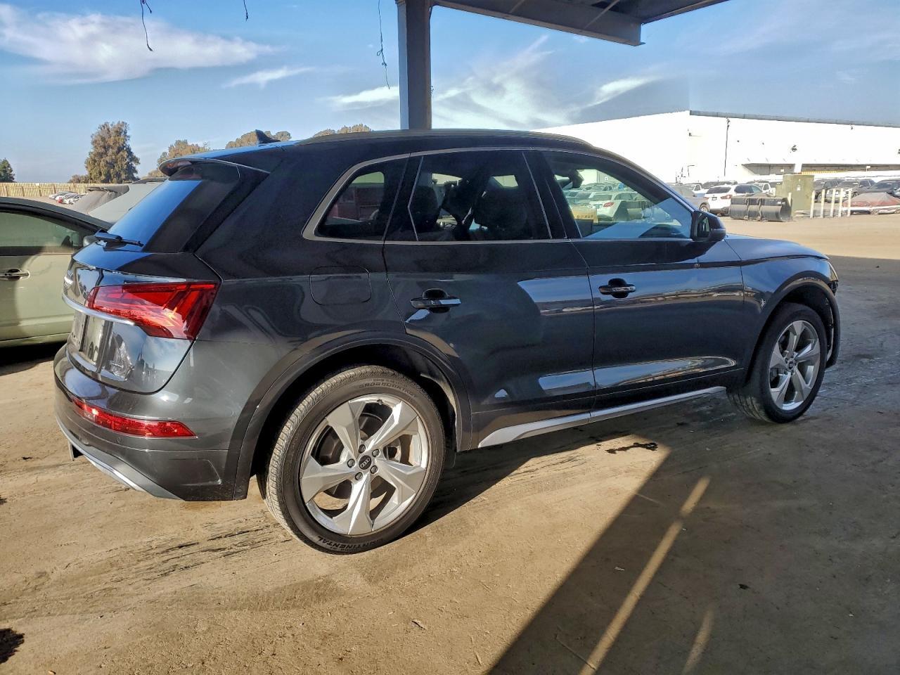 2021 AUDI Q5