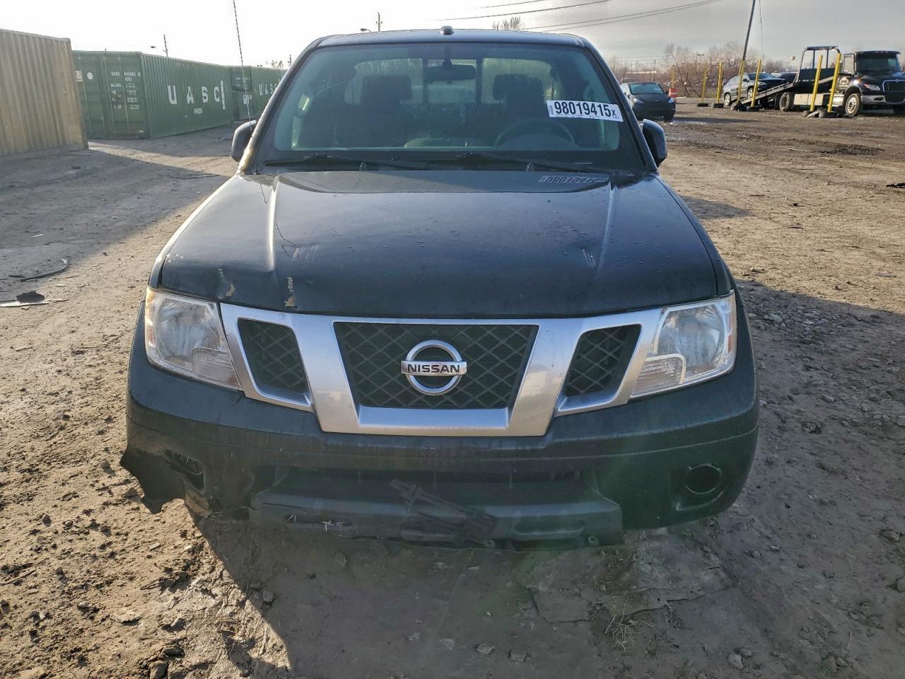 2013 NISSAN Frontier