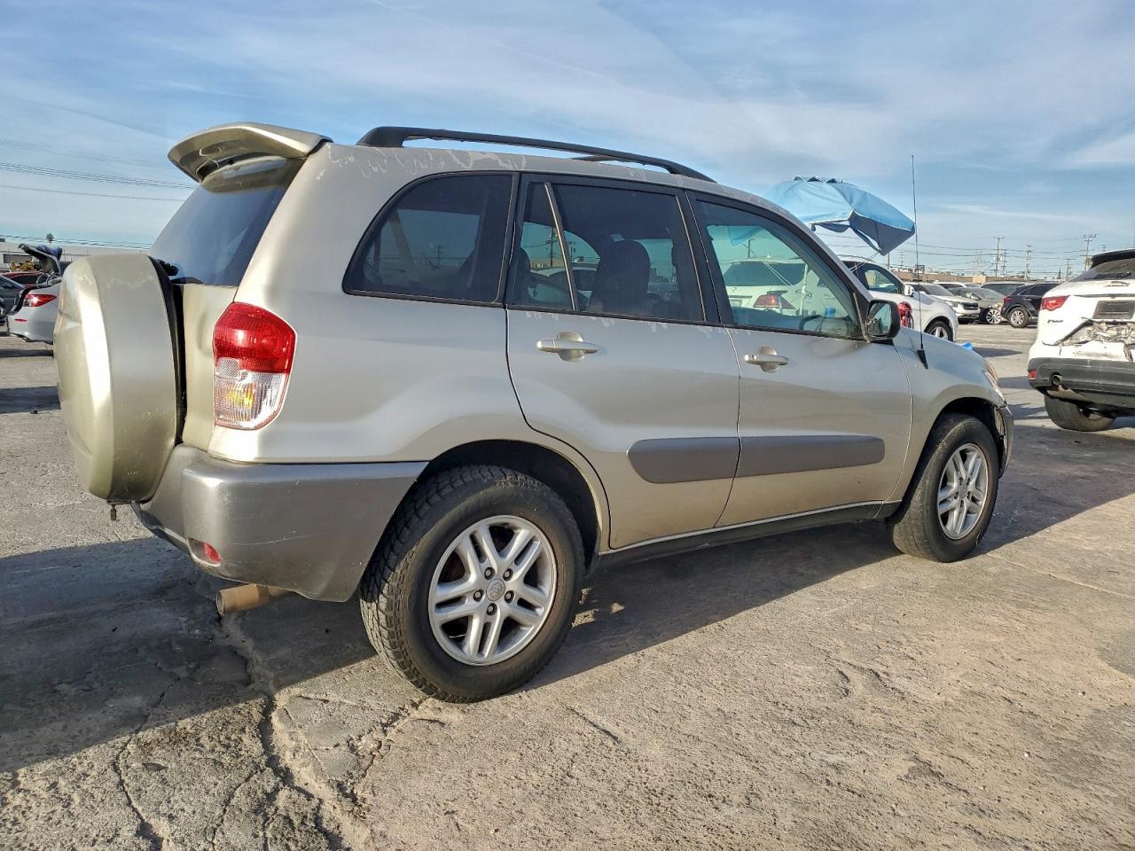 2001 TOYOTA RAV4