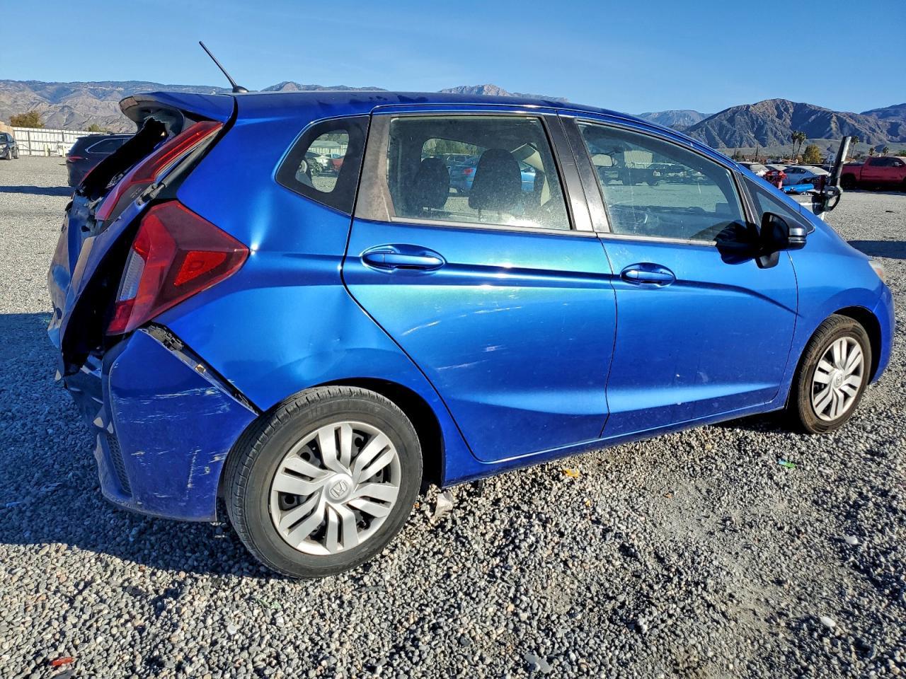 2016 HONDA FIT