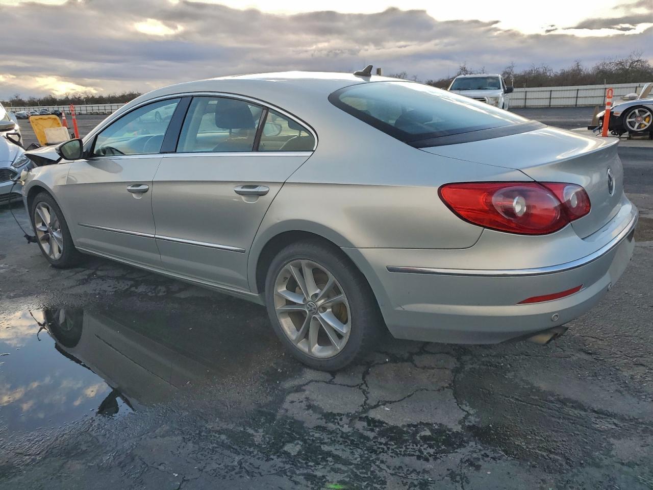 2009 VOLKSWAGEN CC