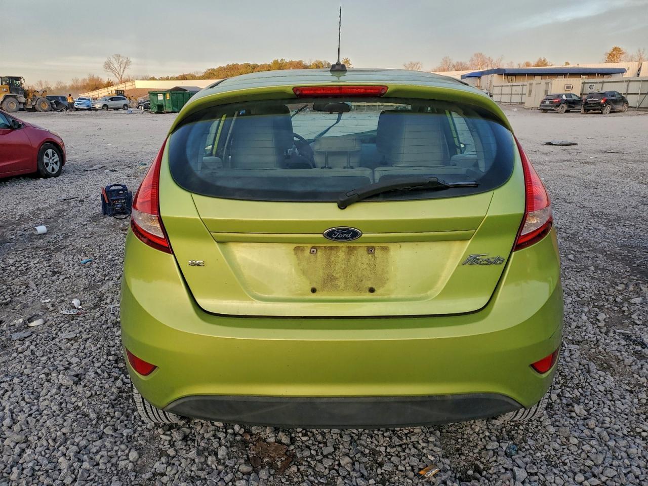 2011 FORD Fiesta