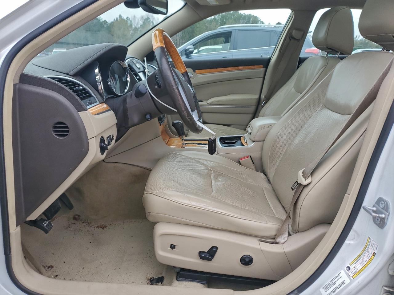 2014 CHRYSLER 300