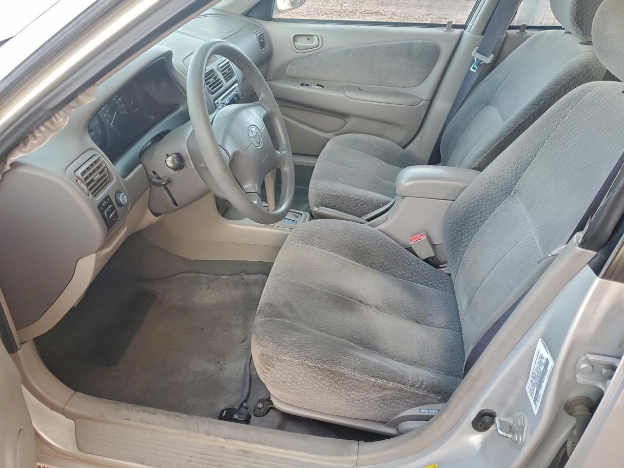 2002 TOYOTA COROLLA