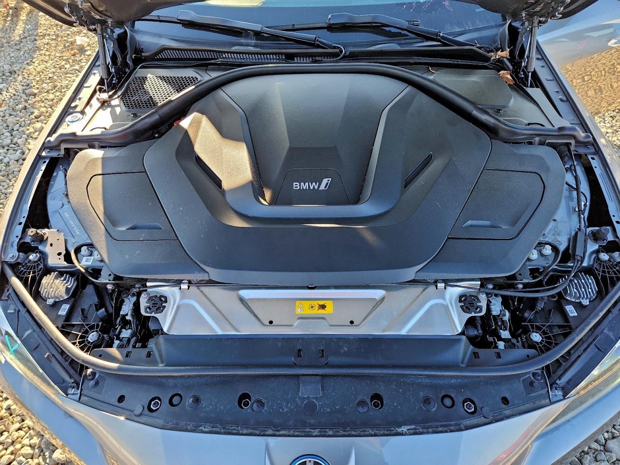 2024 BMW i4
