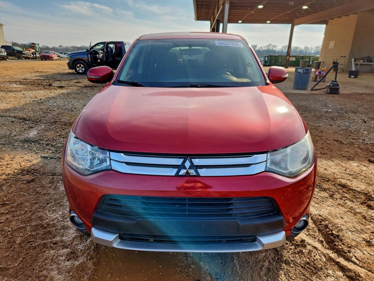 2015 MITSUBISHI outlander