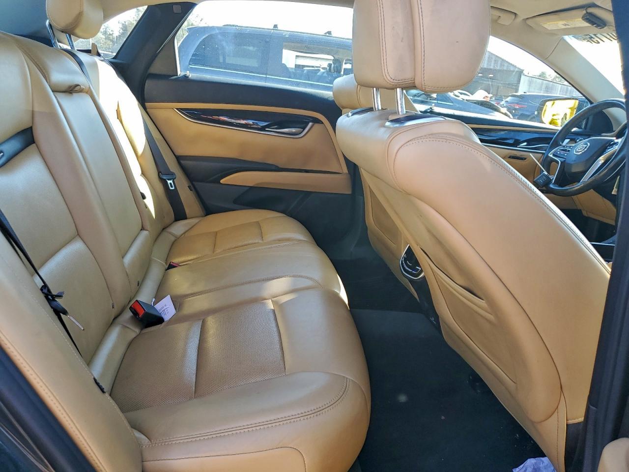 2013 CADILLAC XTS