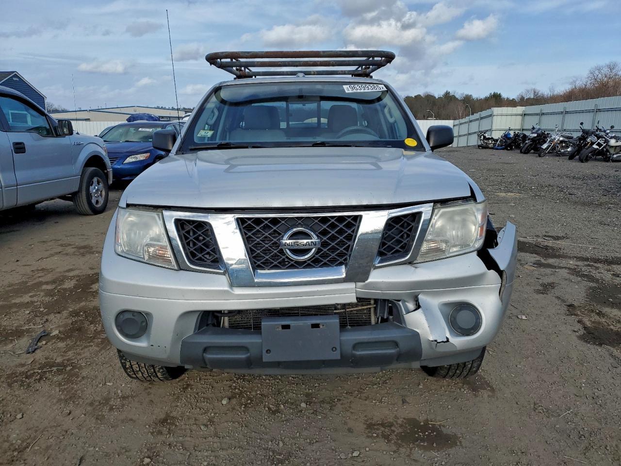 2016 NISSAN Frontier