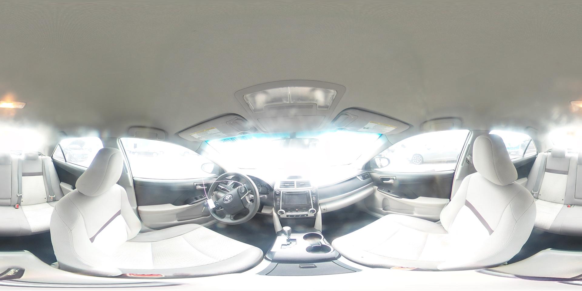 2014 TOYOTA CAMRY