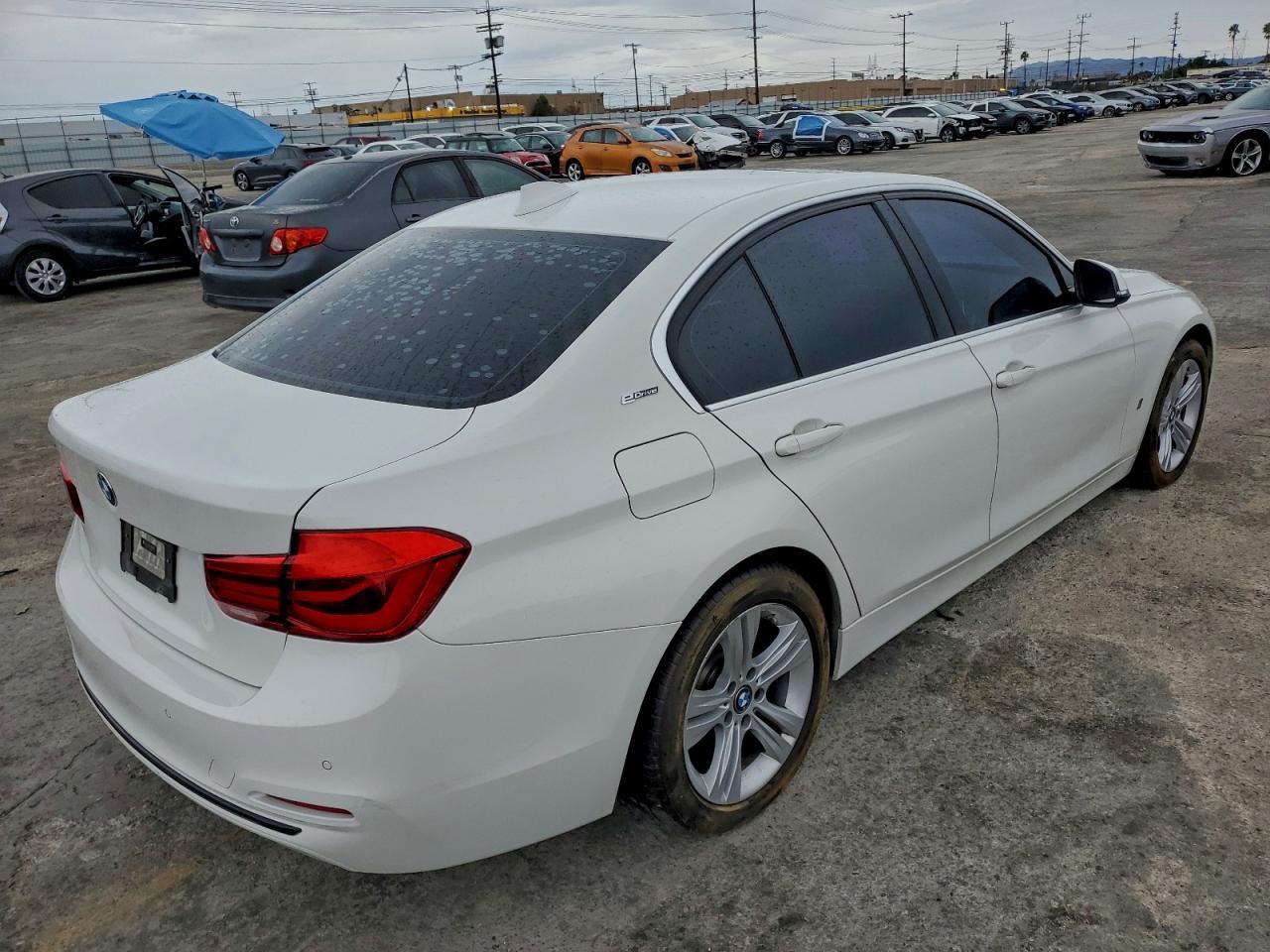 2017 BMW 3 SERIES