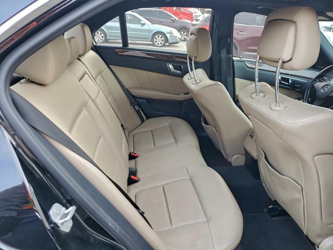 2010 MERCEDES-BENZ E-Class