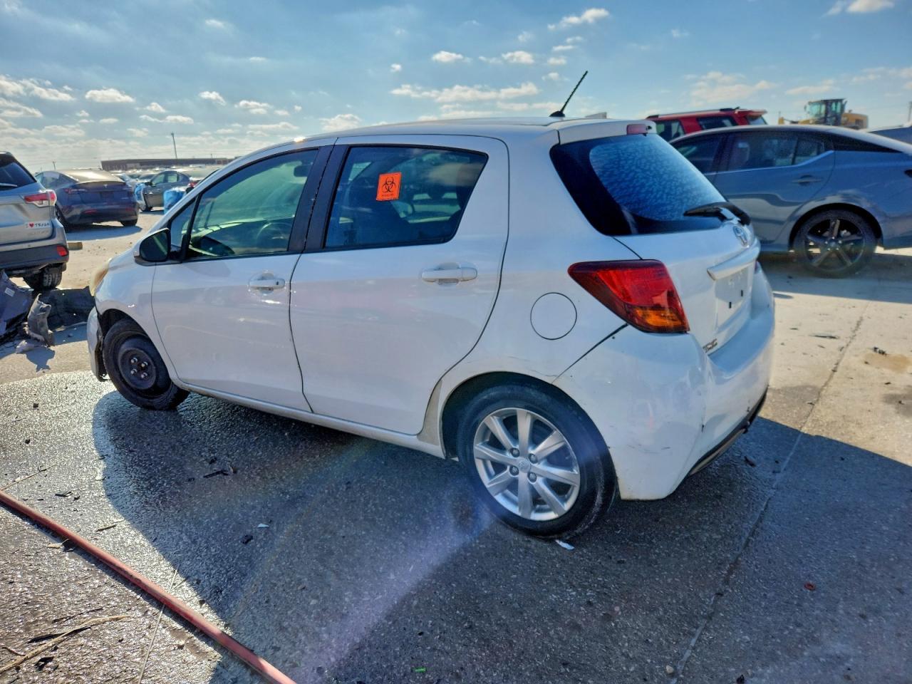 2016 TOYOTA YARIS