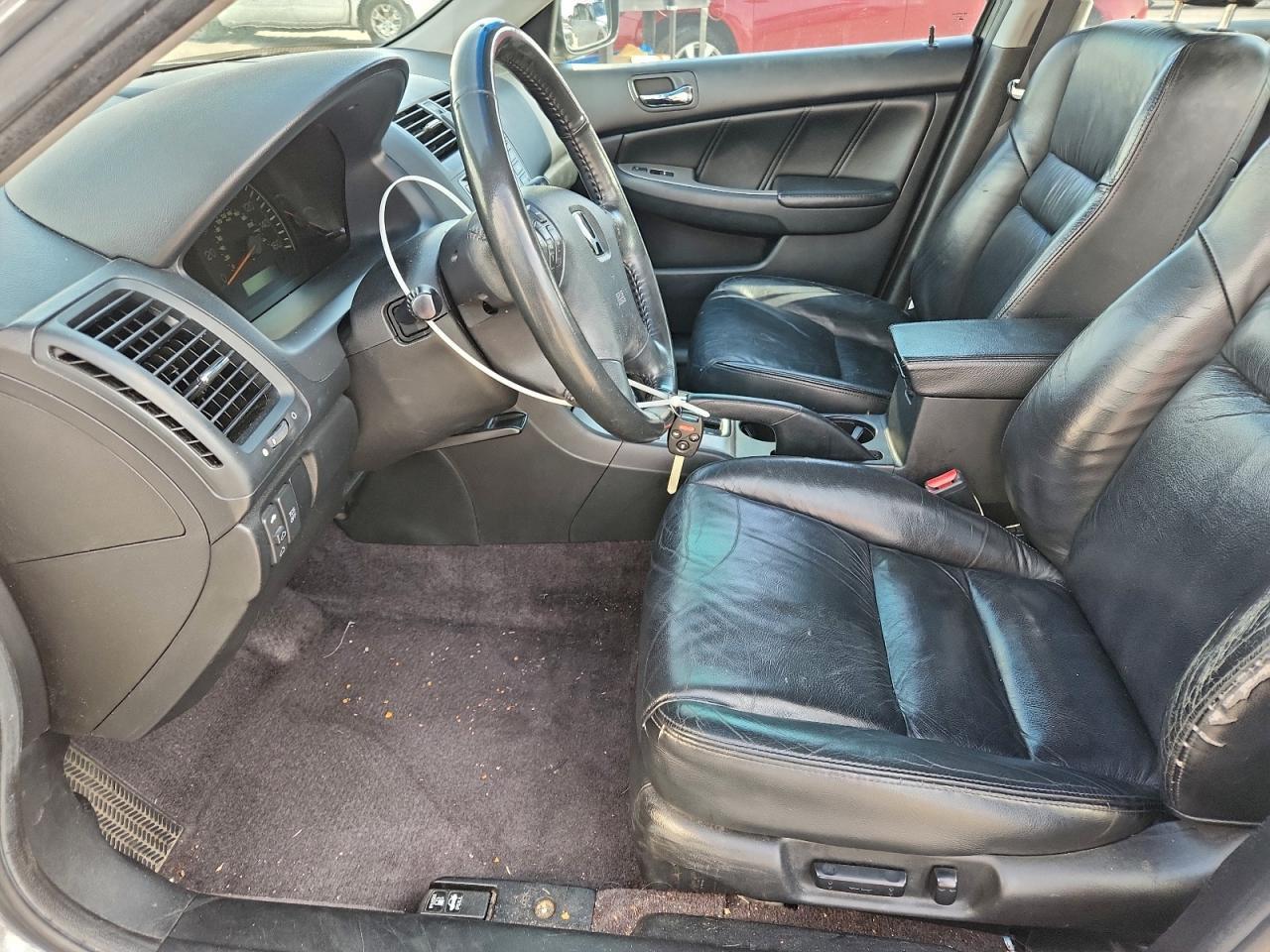 2005 HONDA ACCORD