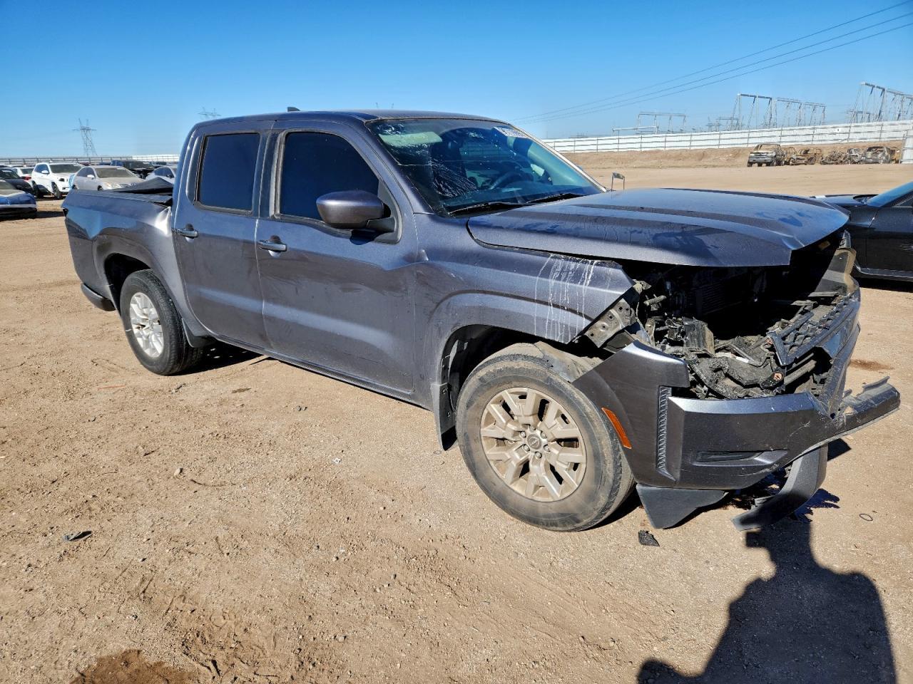 2022 NISSAN Frontier